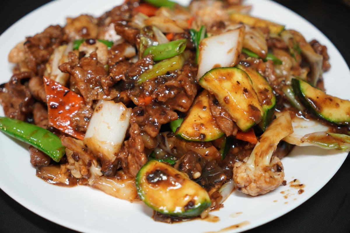 41. Sliced Beef with Black Bean Sauce 豆豉牛肉