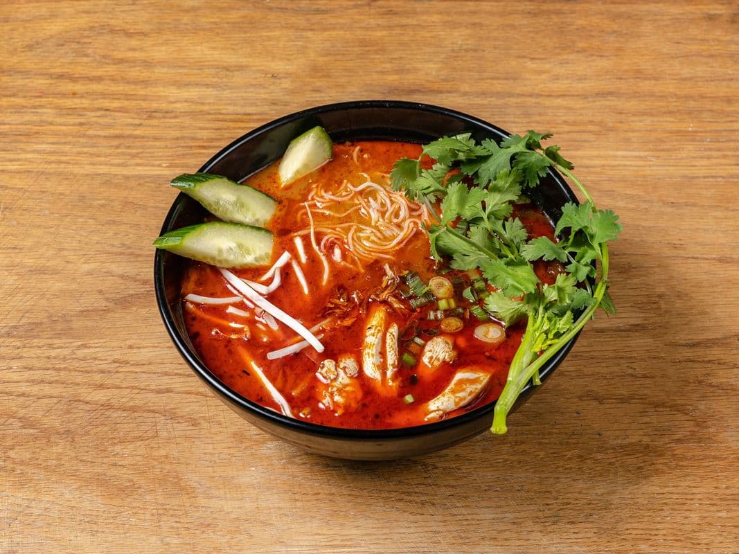 3. Soupe saté / Satay Soup