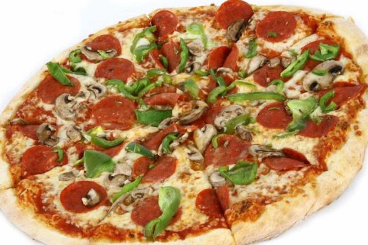 Large Deluxe Pizza
