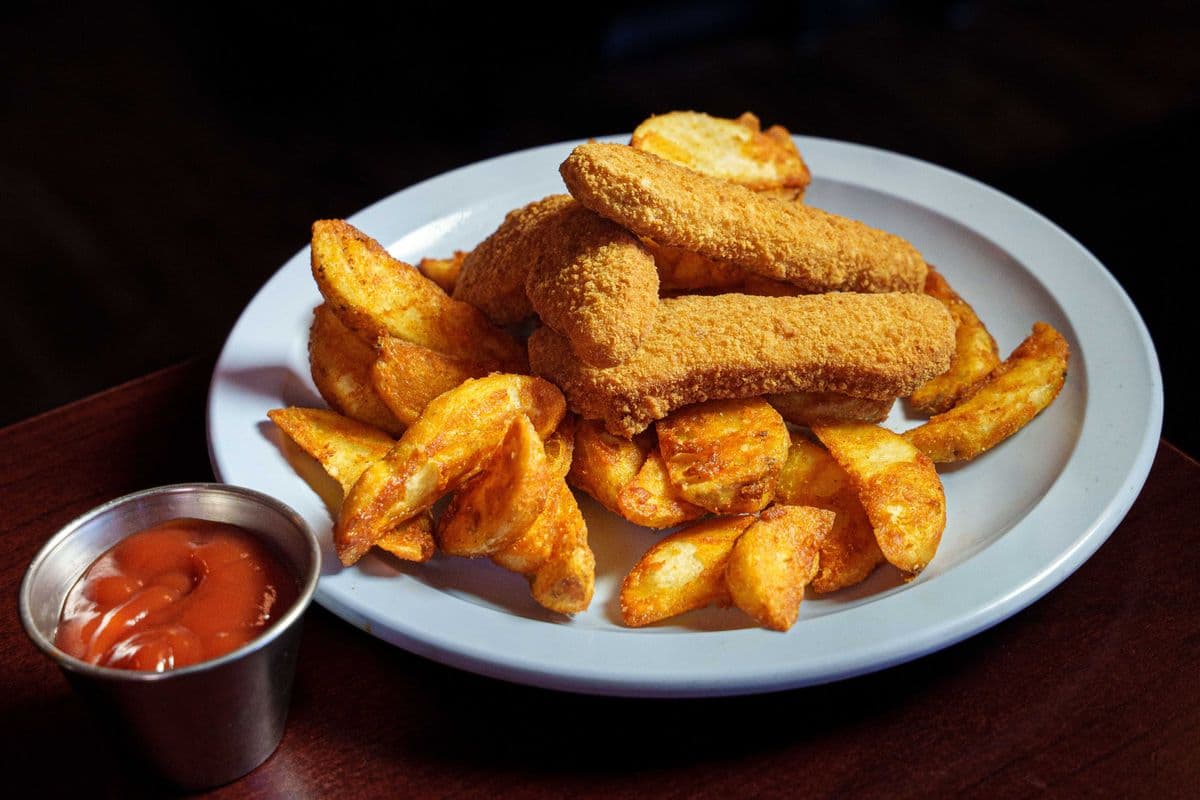 Chicken Strips with Potato Wedges