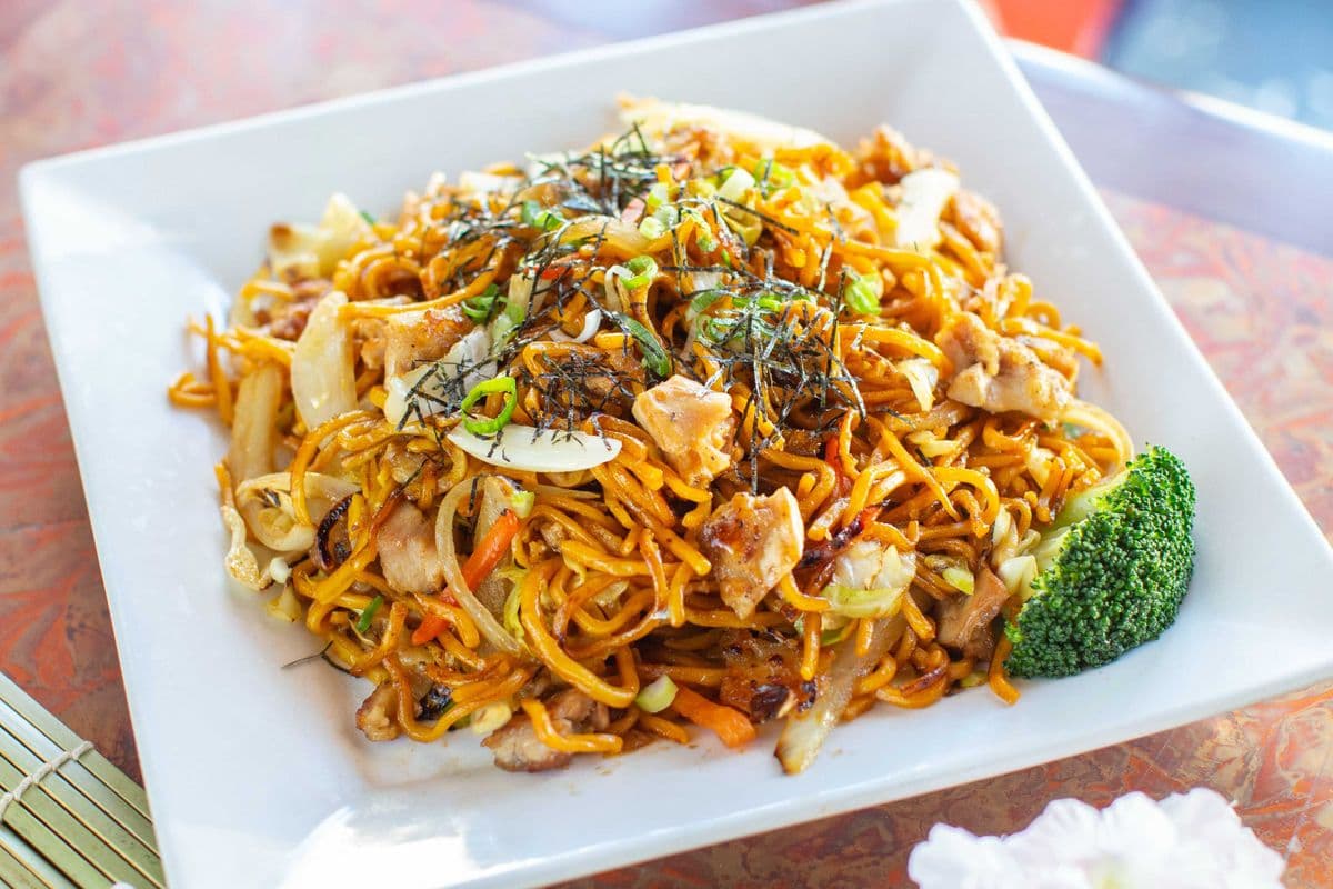 Chicken Yaki 雞肉炒麵