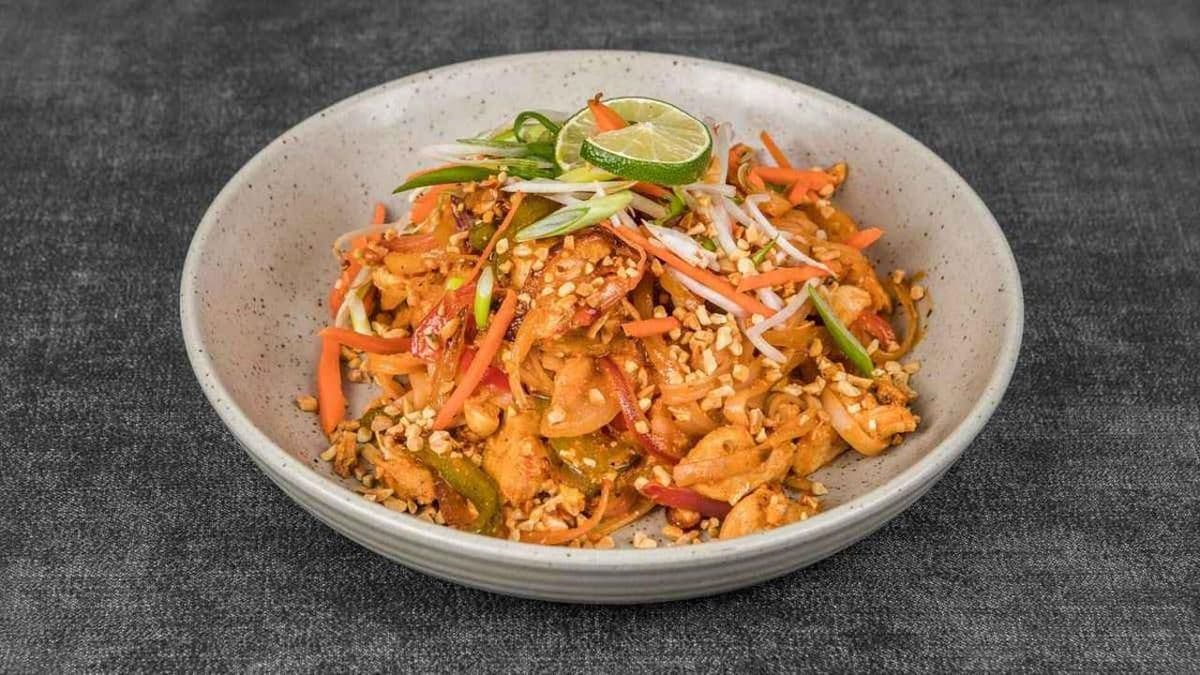GF - Chicken & Shrimp Pad Thai