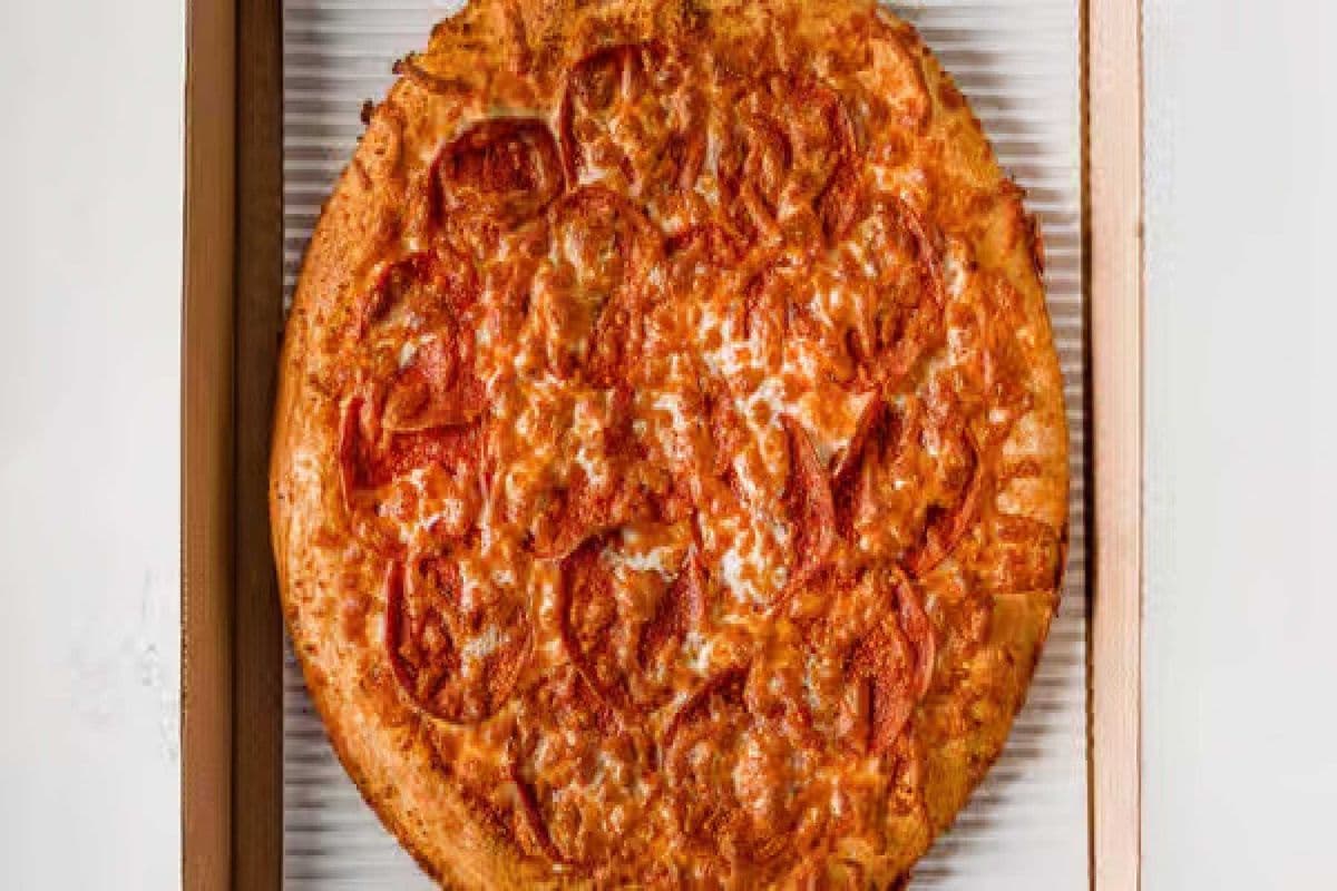 12" Medium Original G Pizza