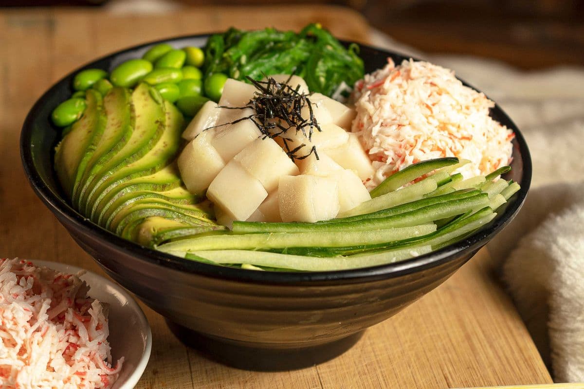 White Tuna Poke Bowl Combo