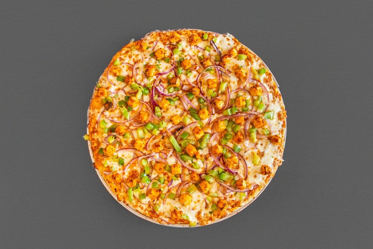 Medium Butter Chicken Specialty Pizza