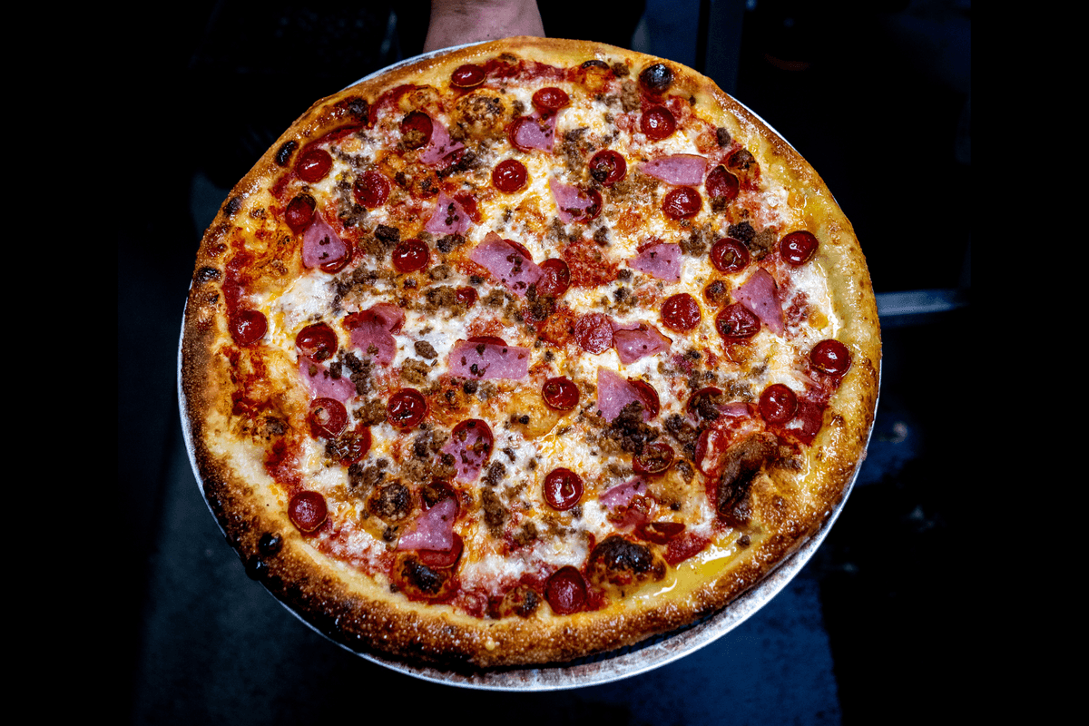 18" Showtime Pizza