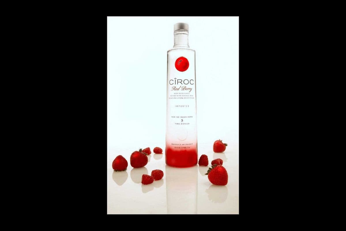 Ciroc Red Berry (750 ml Bottle) (1 x 750ml)