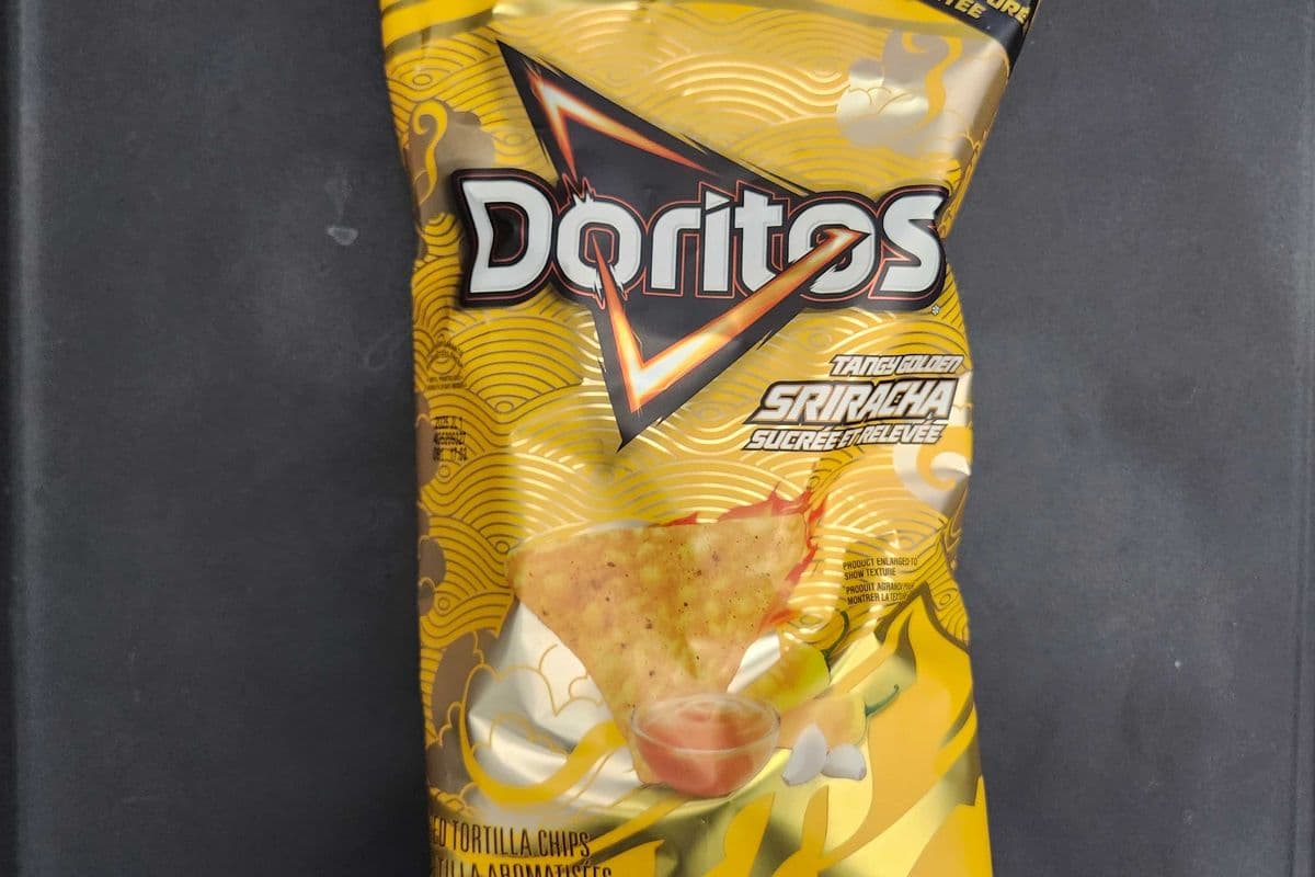 Doritos Tangy Golden Sriracha 210g