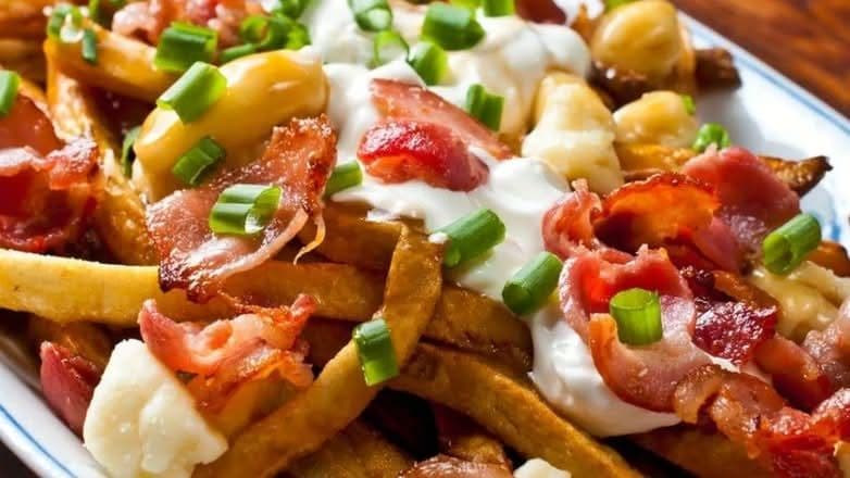 Crispy Onions Poutine