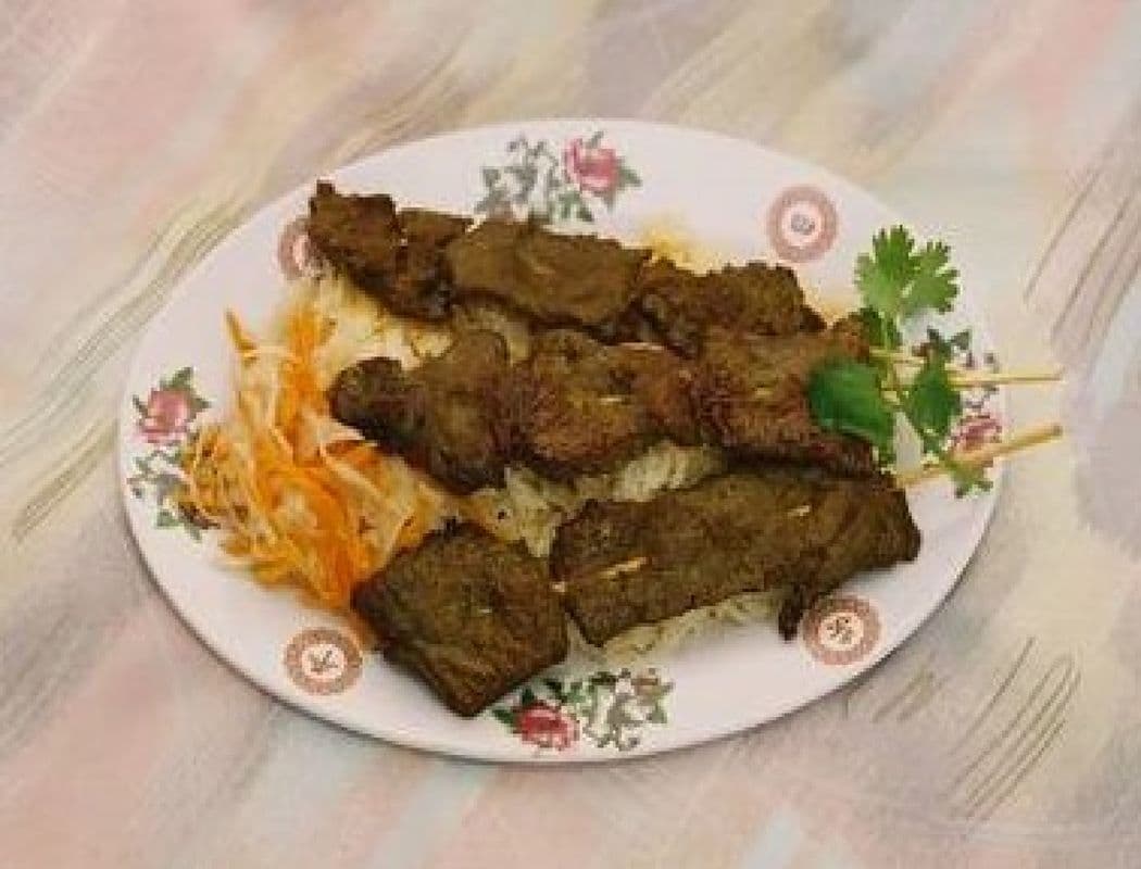 Riz aux Brochettes de Bœuf / Rice with Beef Brochettes