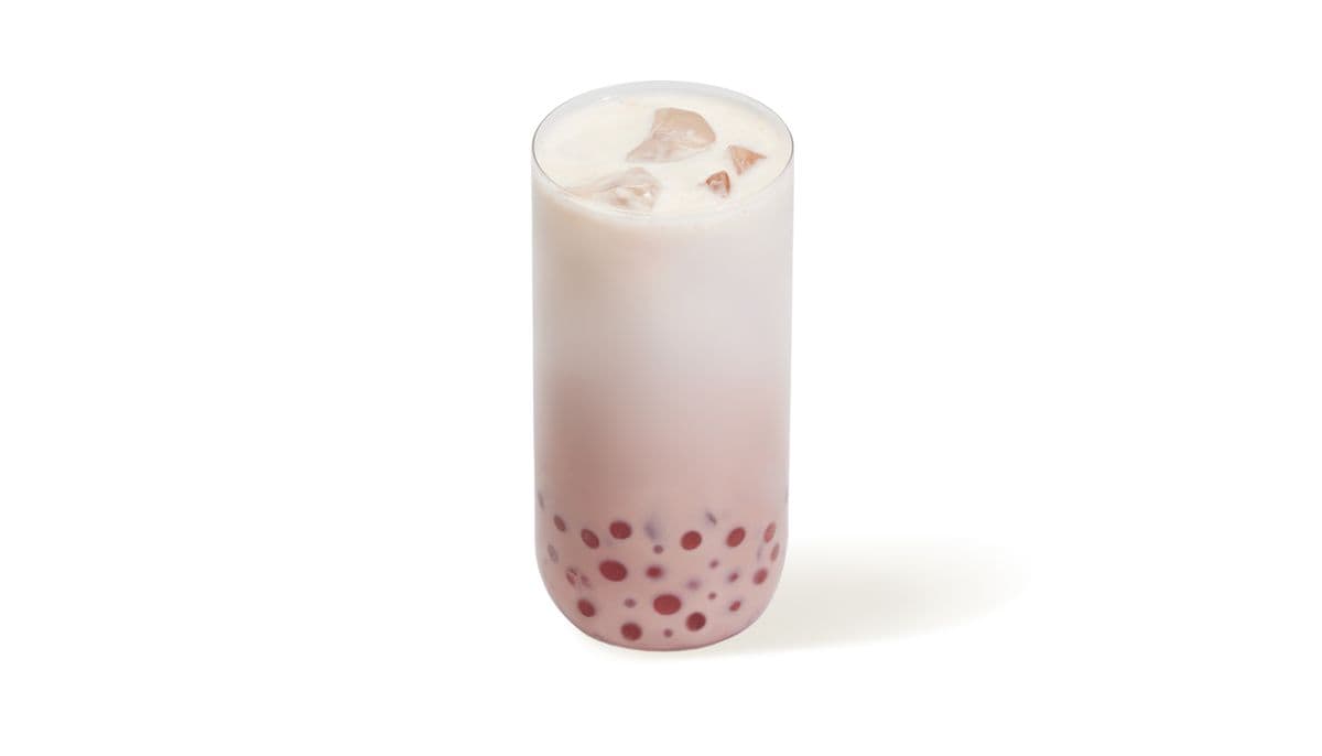 Iced Pink Chai with bobas