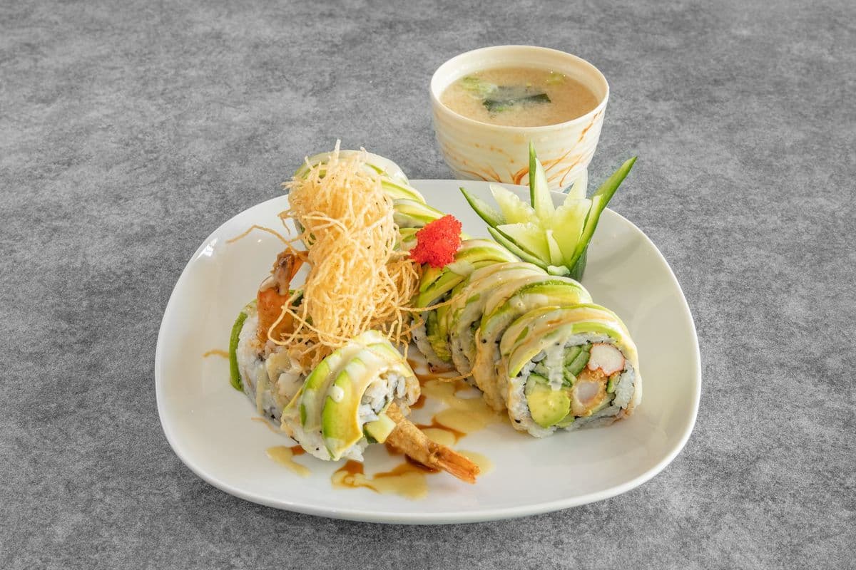 SR33 Green Dragon Roll
