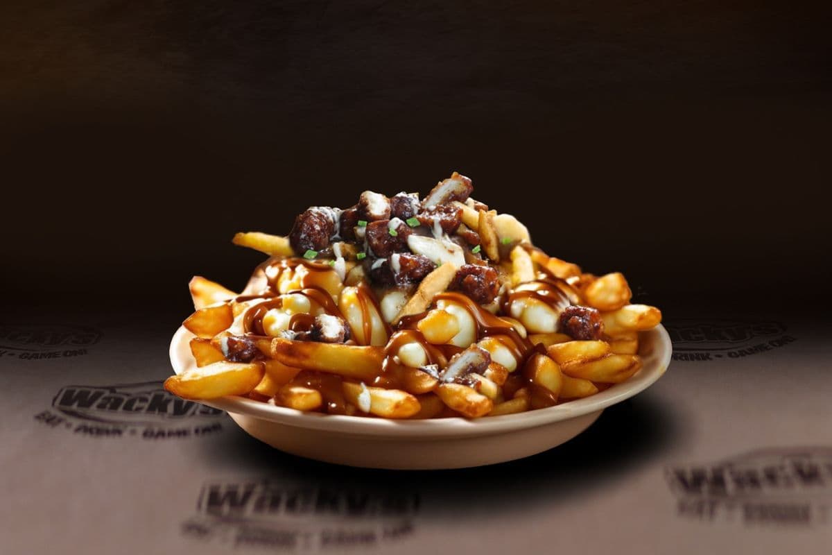 Small Boneless Wing Poutine