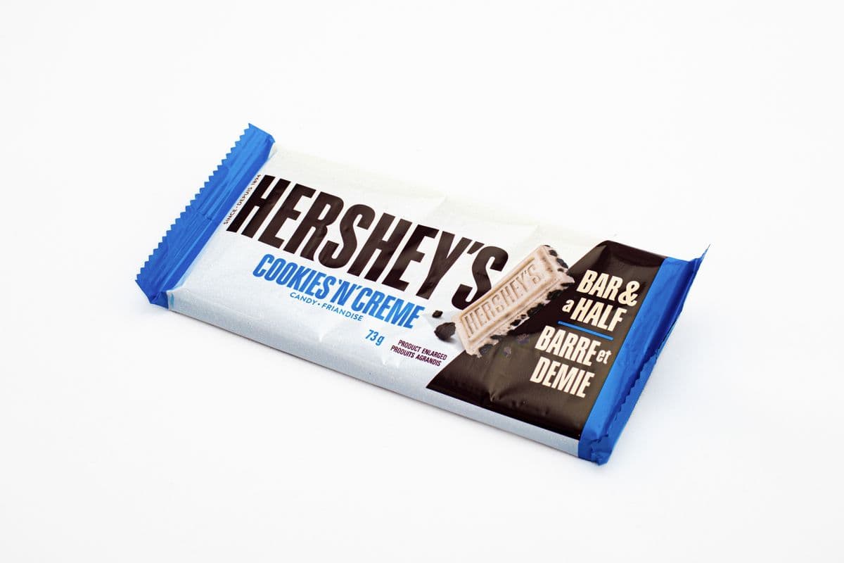 Hershey's Cookies 'N' CremeBar & a Half (73 g)