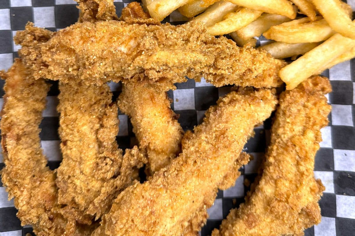 9 Piece Tenders and Fries