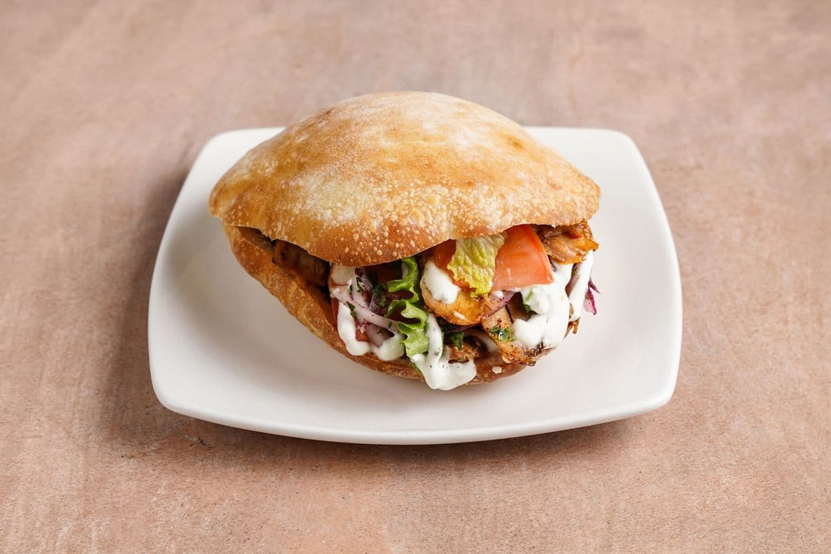 Sandwich doner poulet / Chicken Doner Sandwich