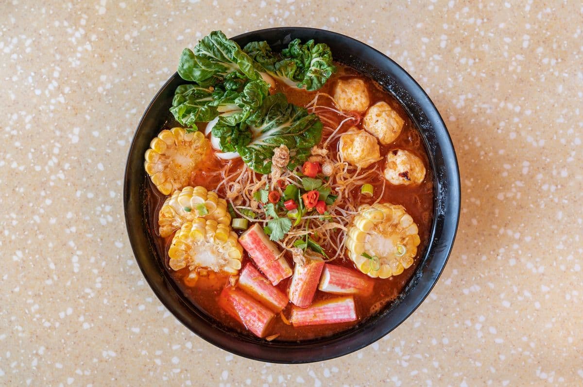 Create your Own Noodle Soup 自选大碗面