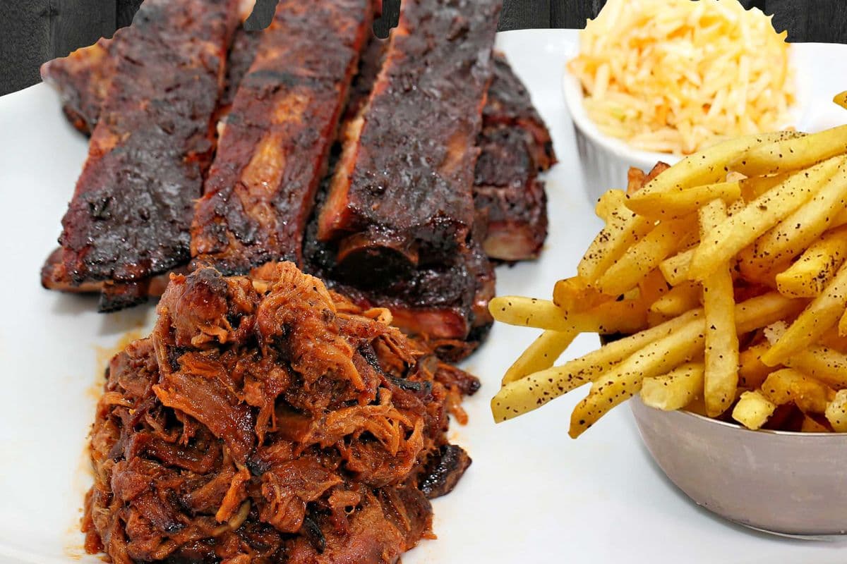 3 côtes St-Louis avec porc effiloché / 3 St-Louis Ribs with Pulled Pork