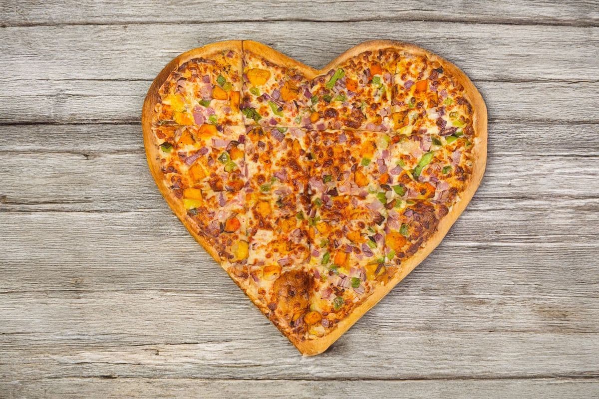 Heart Shape Chicken Pizza