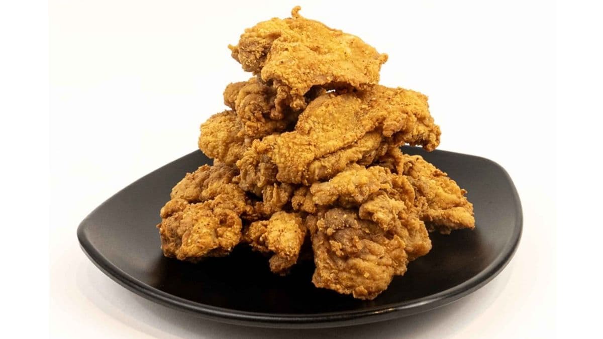 203. Golden Crispy Kinjo Fried Chicken (1pc)