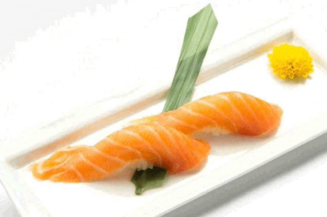 Salmon (Sake) Sushi (2 pcs)