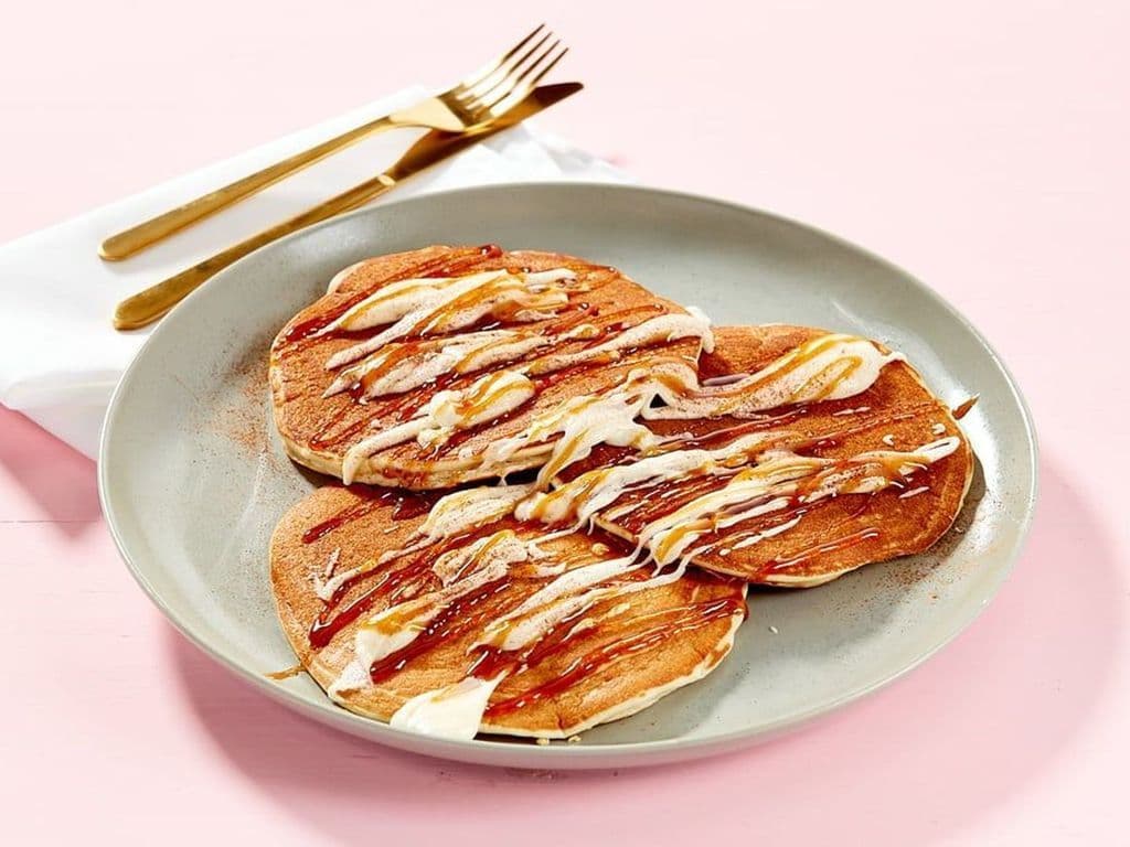 Cinnamon Bun Pancakes