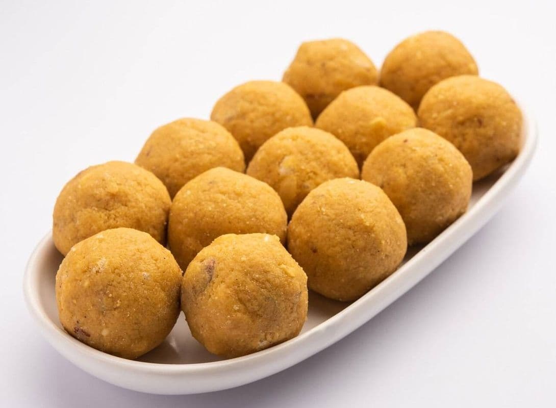 Ladoo (Besan) (1 lb)