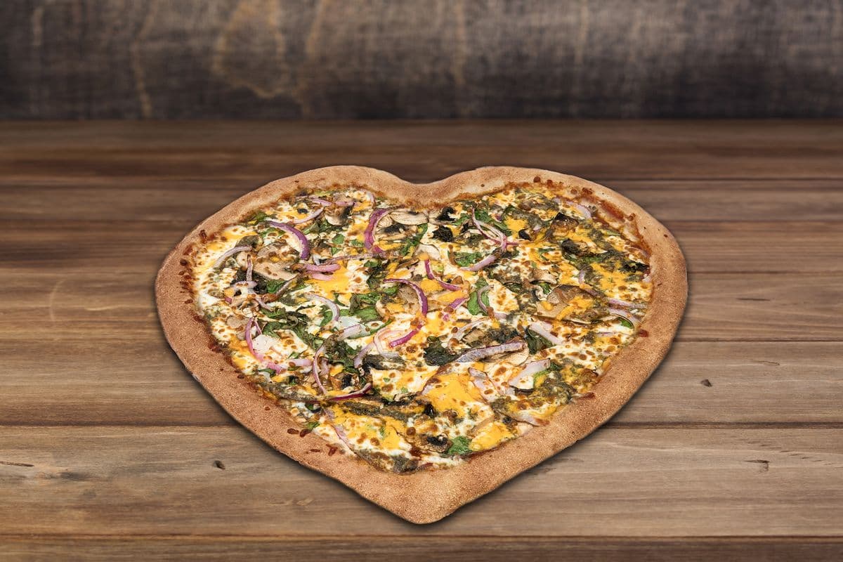 HEART Pizza Pan 16" Pesto Feast