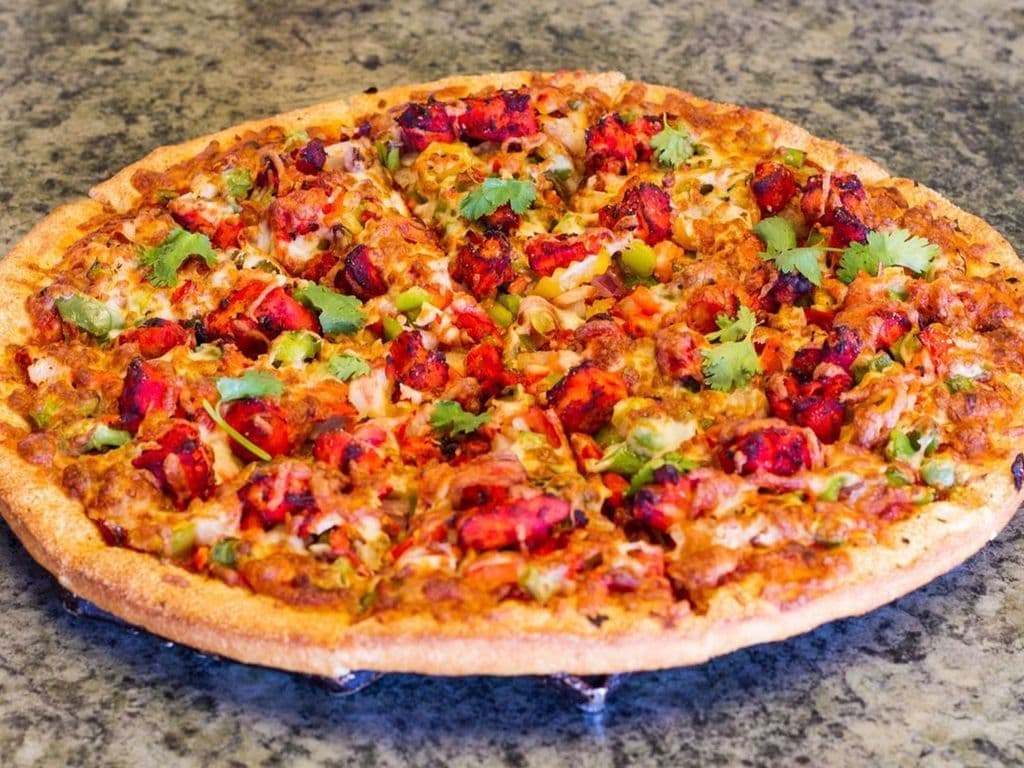 16" X-Large Tandoori Chicken Pizza