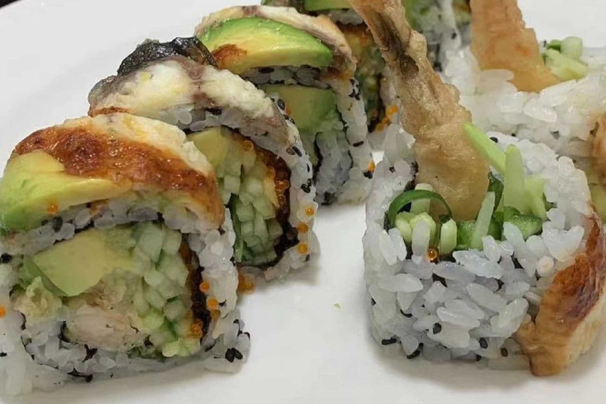 S03. Black Dragon Roll ⿊⻰卷