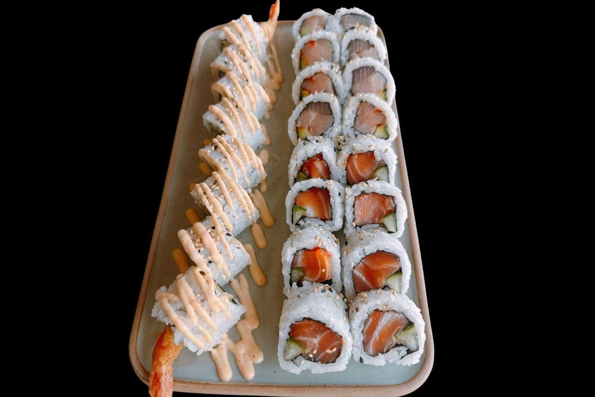 Spicy Roll Combo - 24 pc