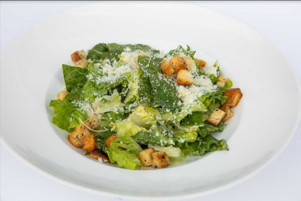 Full Caesar Salad