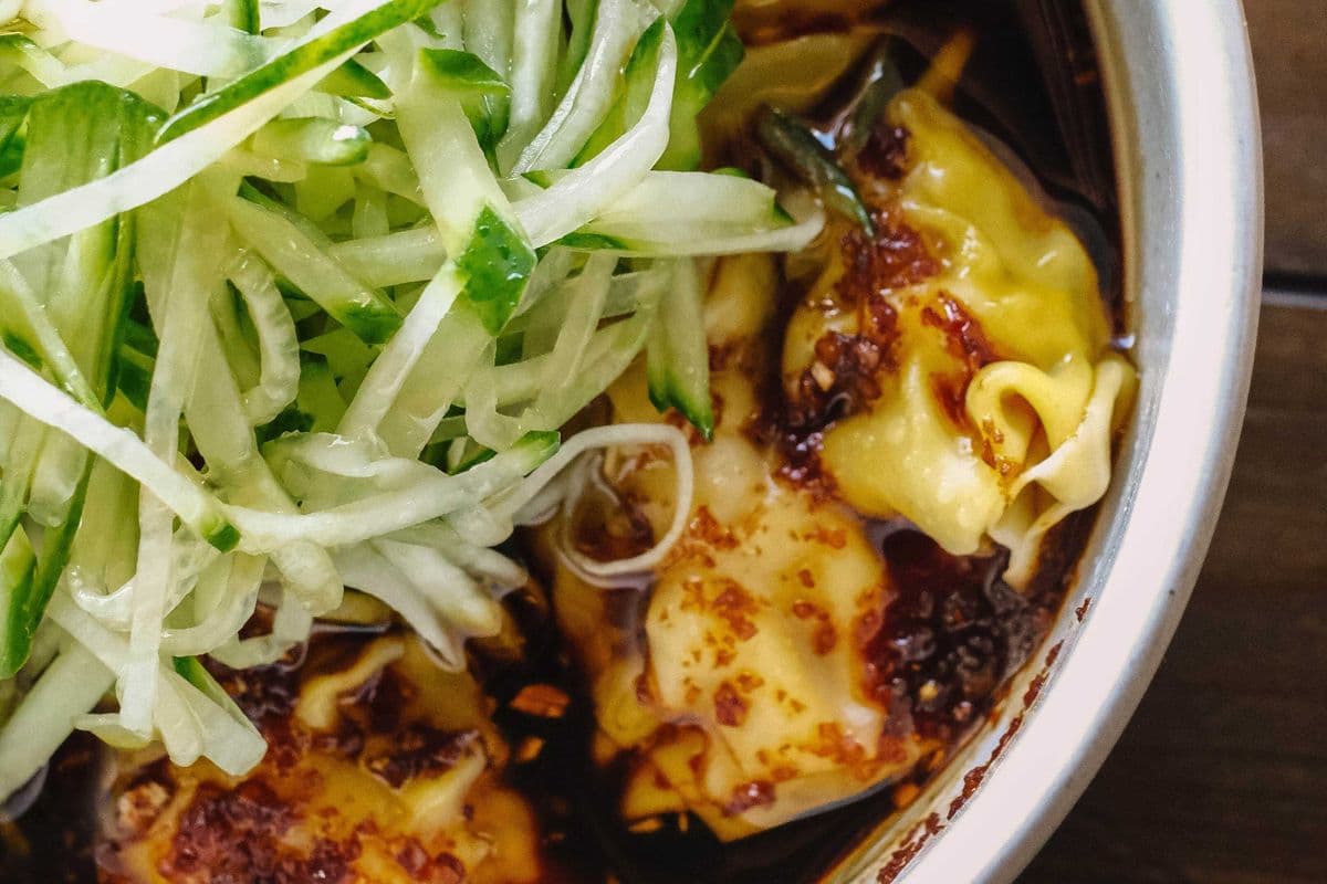 Pork and corn wonton with black vinegar ginger sauce|10pcs