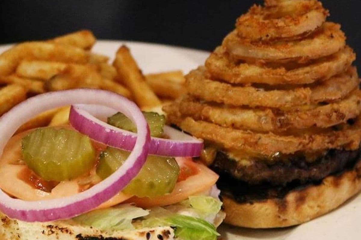 Crispy Onion Burger