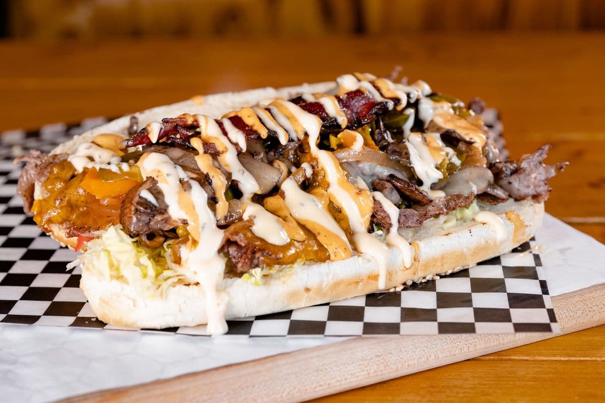 Lejiyonis Steak Sandwich