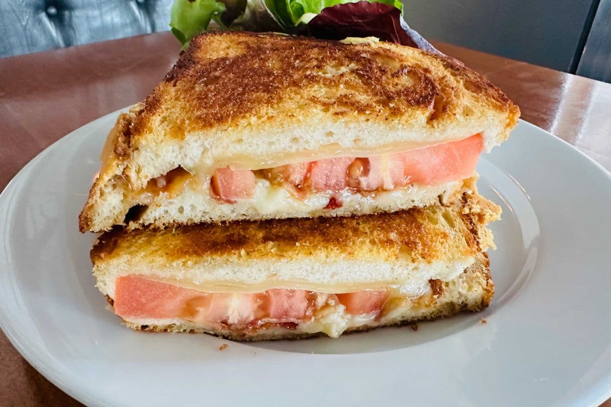 Bacon & Tomato Grilled Cheese