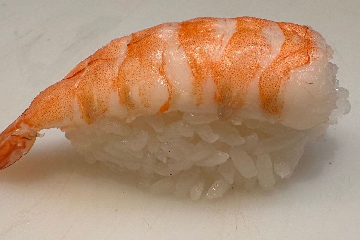 E6.Ebi Sushi (Cooked Shrimp)