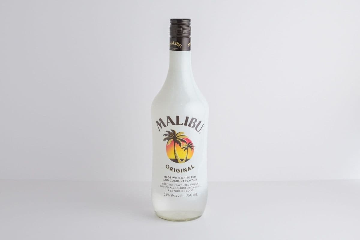 Malibu Coconut (750 ml) (1 x 750 ML)