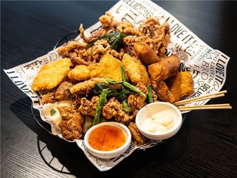 A01 Deep-Fried Basket A01 炸物拼盤