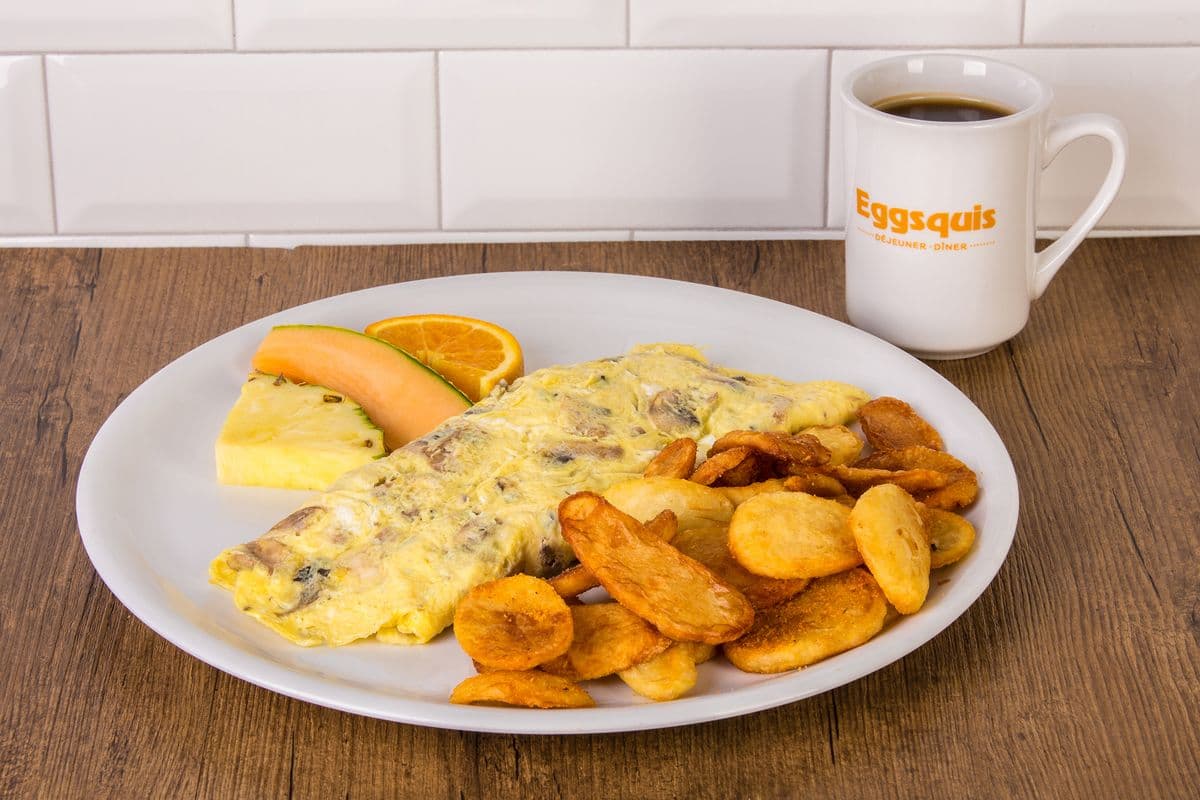 Mushrooms and Swiss Cheese Omelette