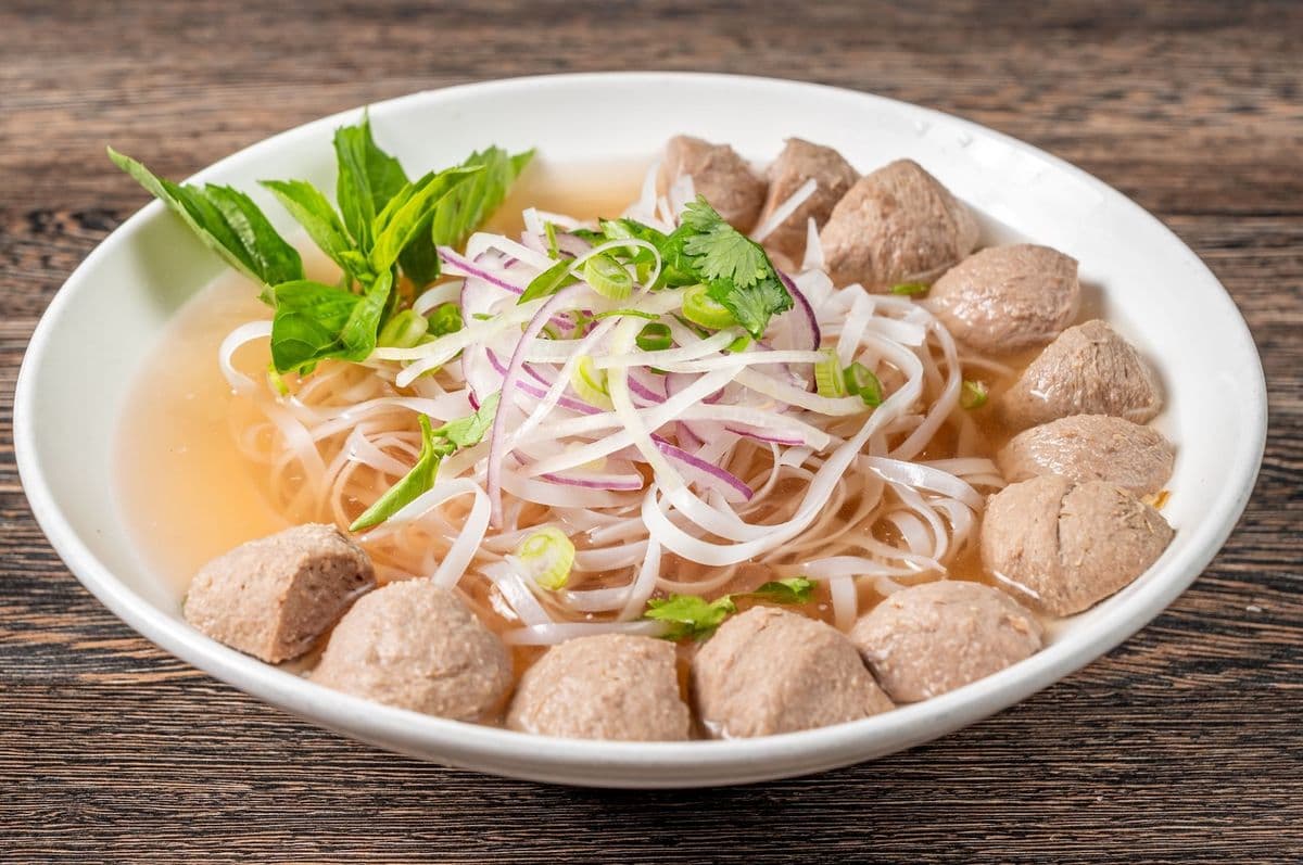 P16. Pho Beef Balls (L) - OO