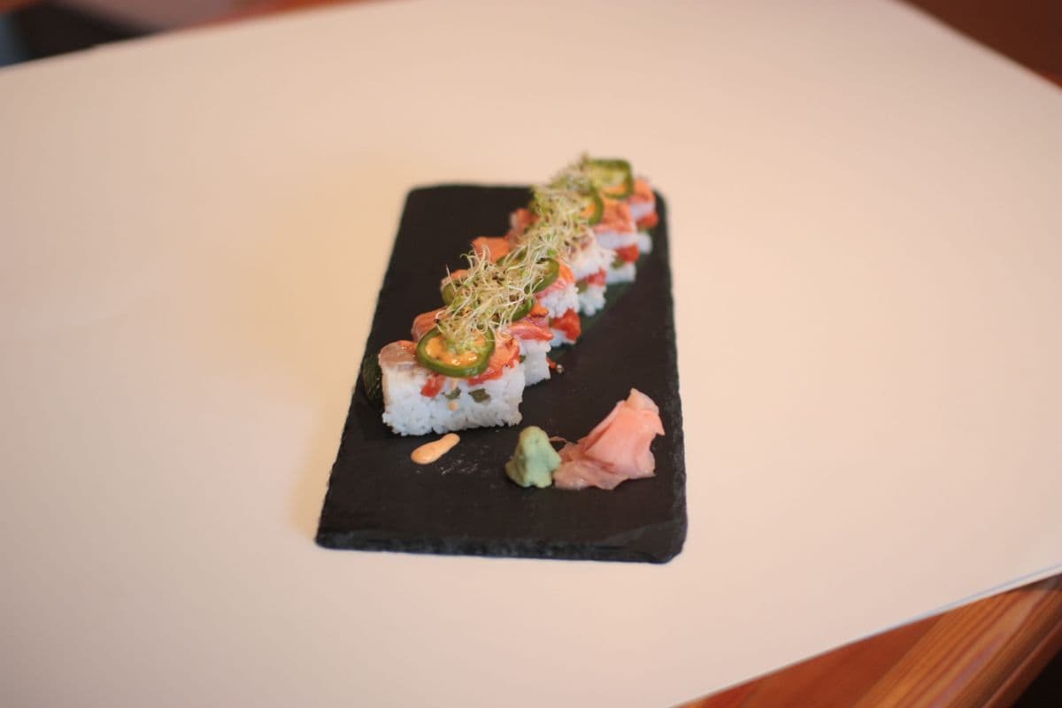 Sockeye Salmon Pressed Sushi (Aburi Sushi 6 pcs)