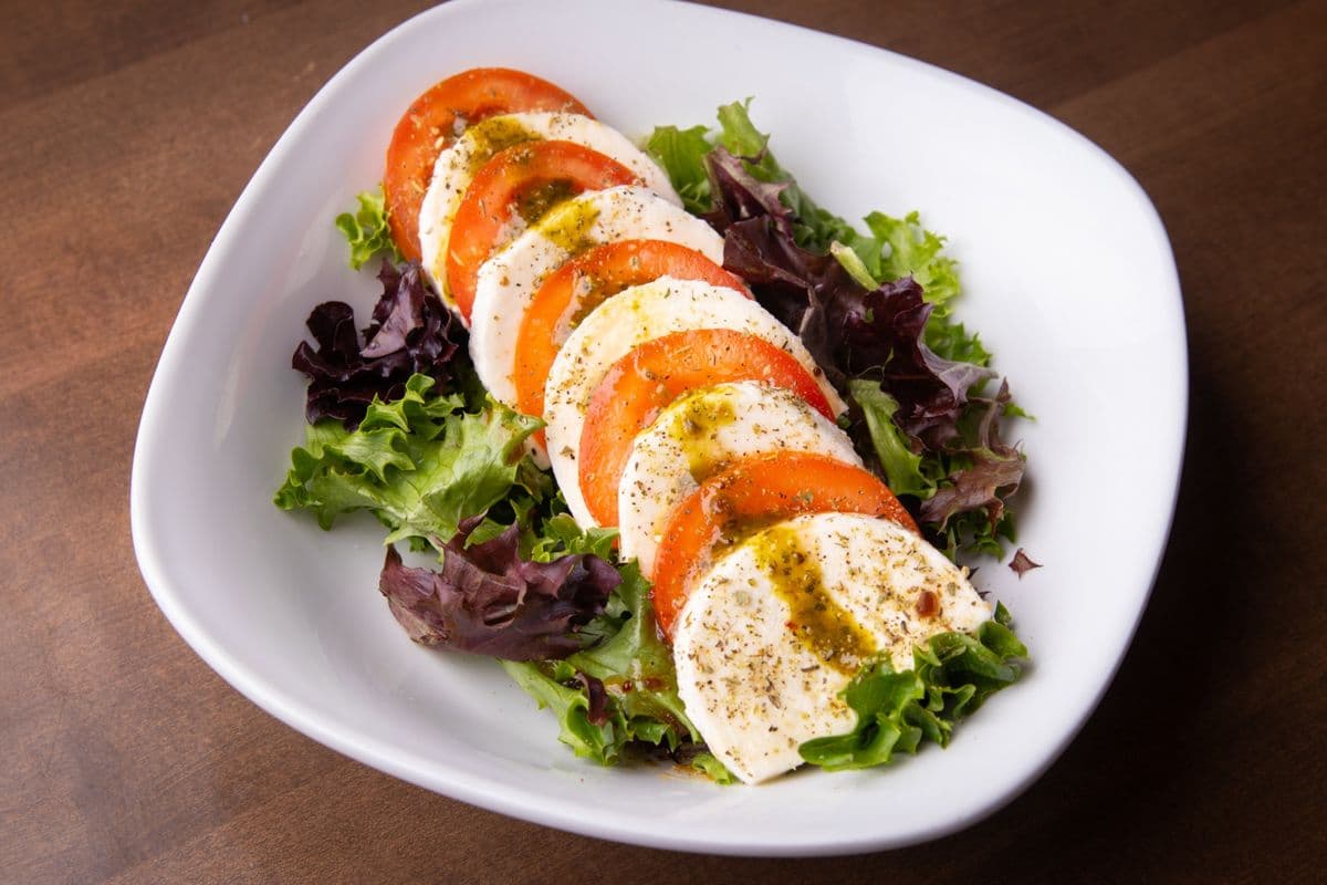 Full Caprese Salad