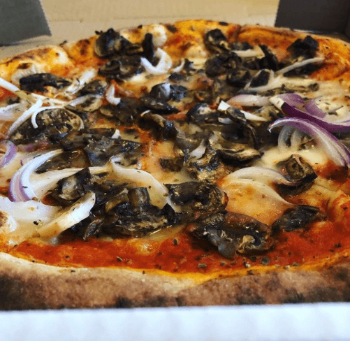 Funghetto Pizza