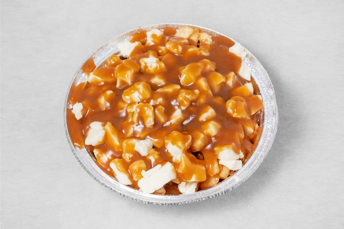 Poutine reguliere ( format grand) 8"