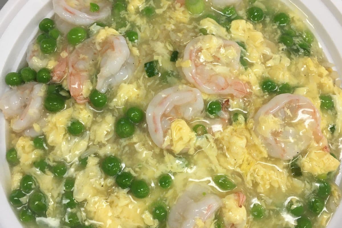 Scrambled Egg with Prawns on Rice滑蛋虾饭
