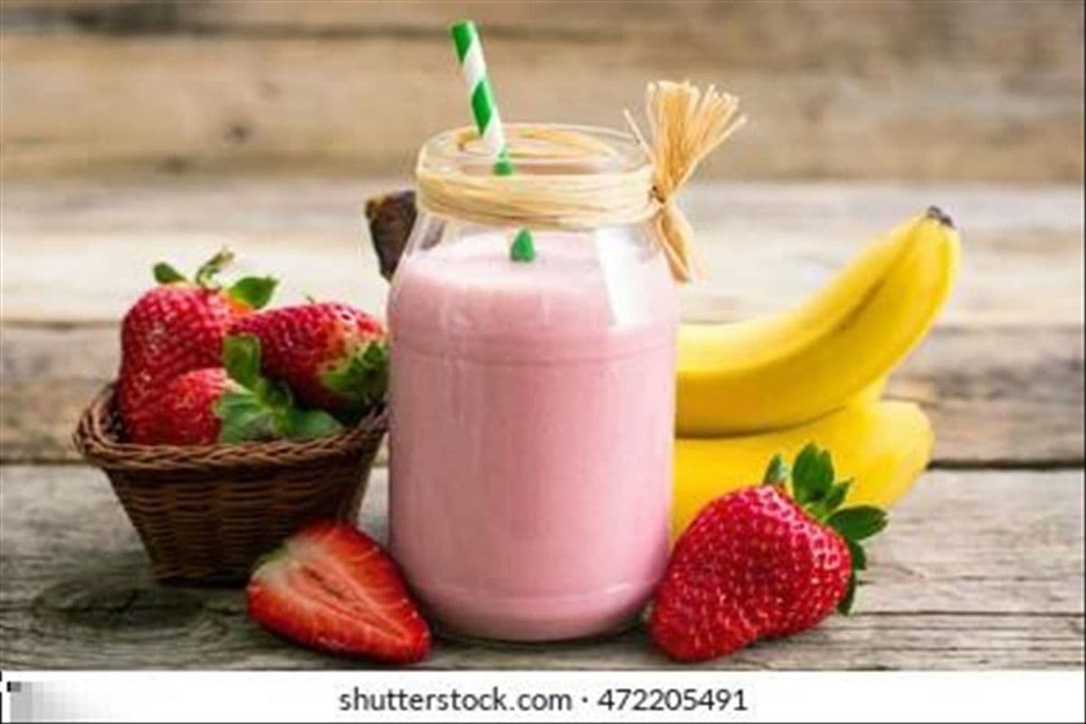 Banana Strawberry Smoothies