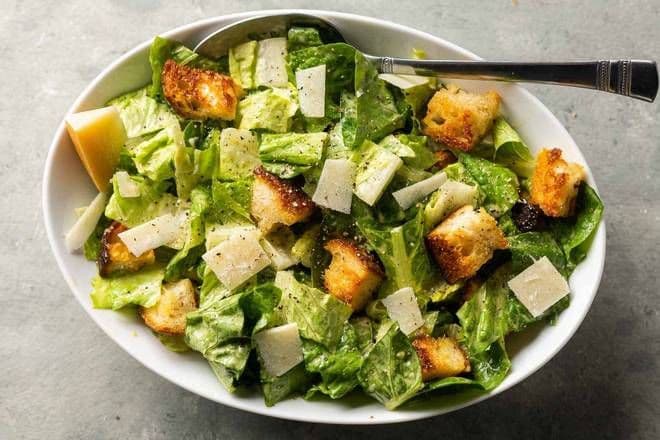 Caesar Salad / (Salade César)