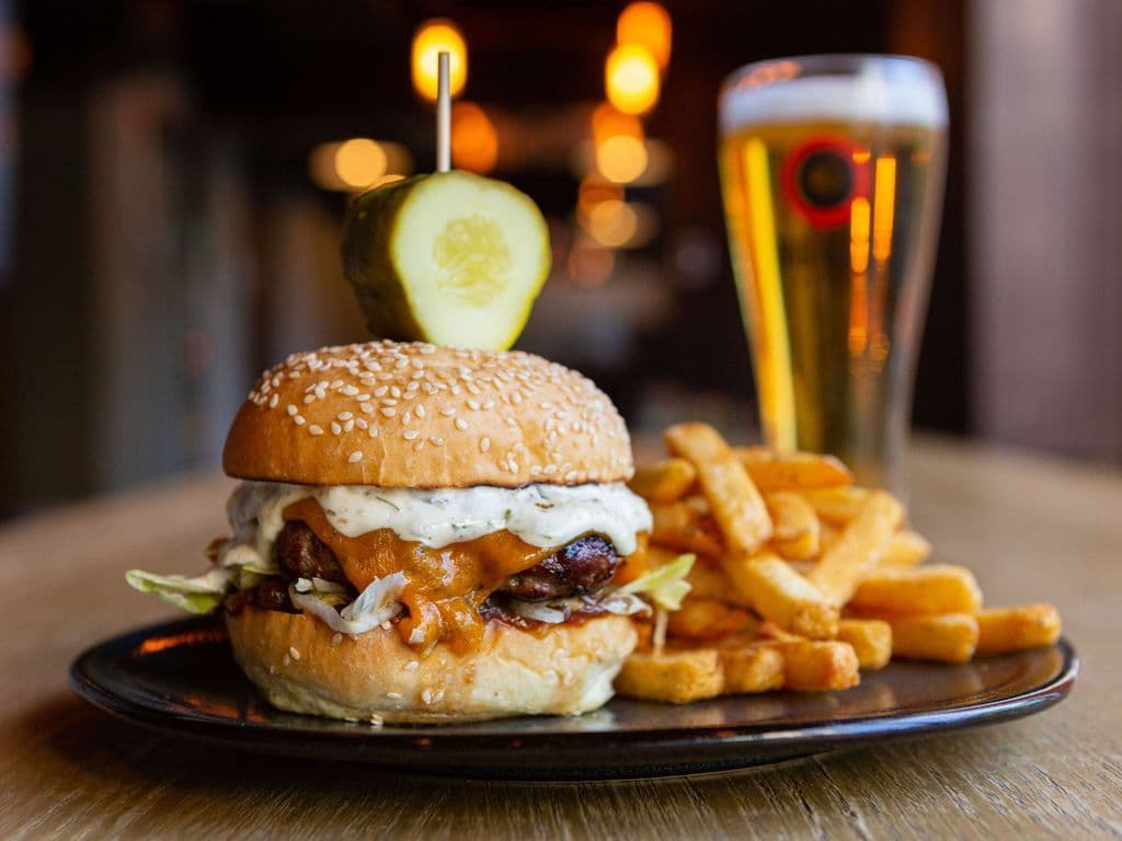 The Common Burger