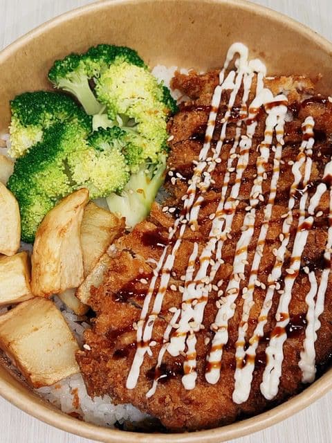 Pork Cutlet (Katsu) Rice Bowl / 日式炸猪排饭